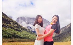 日韩一二区色情高清清视频